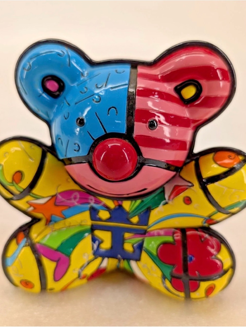Romero Britto Royal Caribbean Bear ICON STAR Pop Art Resin Figure Rare 2010